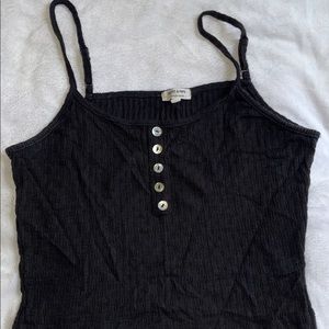Cropped black tank top